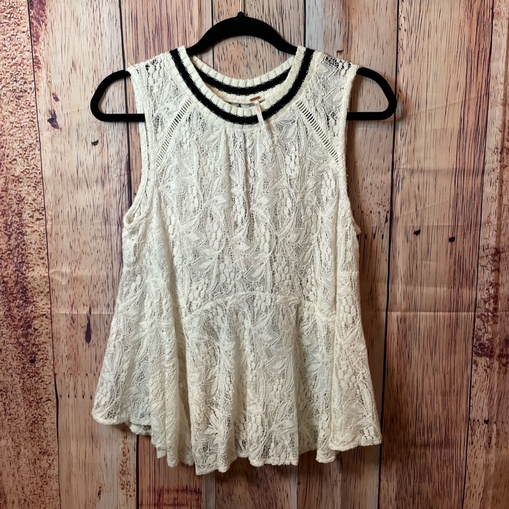 Free People | Soft White Lace Peplum Knit Neckline Tank, Small